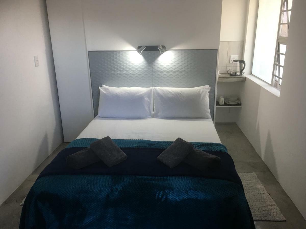 Ammabed Accommodation คาเลดอน ภายนอก รูปภาพ